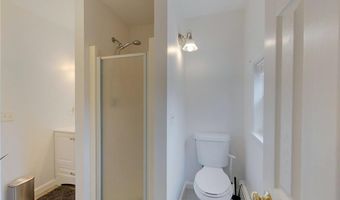 26 Cliff Ave 4, Newport, RI 02840