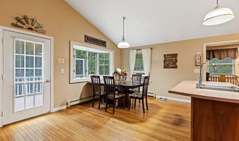 279 Dunn Rd, Belgrade, ME 04917
