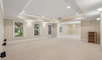 12516 Darvish Ln, Alpharetta, GA 30005