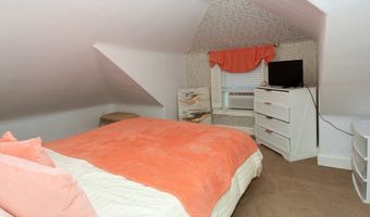 435 Cabot St B, Beverly, MA 01915
