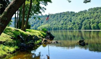 67 Lake Lillinonah Rd N, Bridgewater, CT 06752