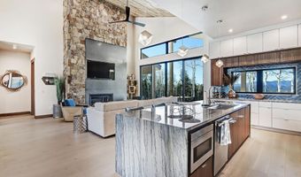 24 Beaver Loop, Angel Fire, NM 87710