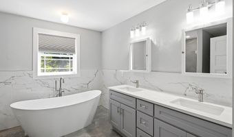 295 Coolidge Ave, Bayville, NJ 08721