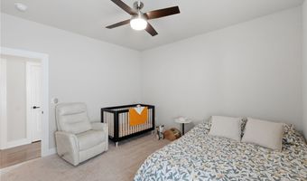 825 NE Heights Ln, Bentonville, AR 72712