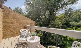 3814 N RICHMOND St, Arlington, VA 22207