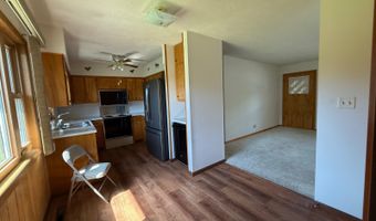 412 H St, Aurora, NE 68818