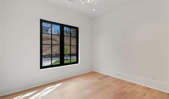 241 Traditions Dr, Alpharetta, GA 30004