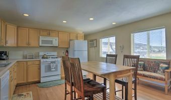 2405 S Lower Boulder Rd, Boulder, UT 84716