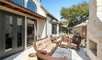 4011 Azure Ln, Addison, TX 75001