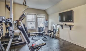 54 W 4TH St, Bayonne, NJ 07002