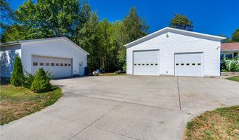 3381 Alexander Rd, Atwater, OH 44201