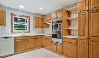 13000 VICTORIA HEIGHTS Dr, Bowie, MD 20715