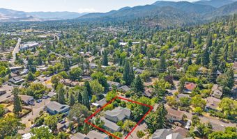111 Nursery St, Ashland, OR 97520