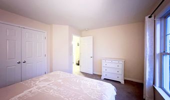 15 Scuppo Rd 504, Danbury, CT 06811