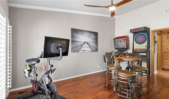 19900 Hiawatha, Los Angeles, CA 91311