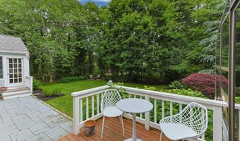 88 Acre Hill Rd, Barnstable, MA 02630