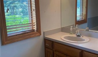 1688 Chatham Ave, Arden Hills, MN 55112