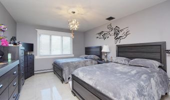 10 Clearmont Ave, Staten Island, NY 10309