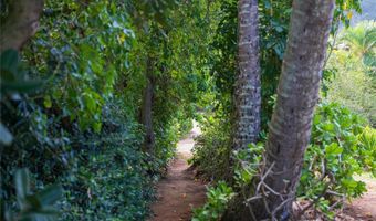 59-199 A And B Ke Nui Rd, Haleiwa, HI 96712