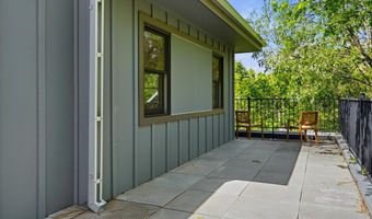 2056 Walnut St B, Boulder, CO 80302