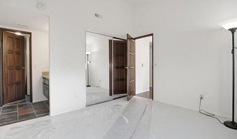 5715 Baltimore Dr 9, La Mesa, CA 91942