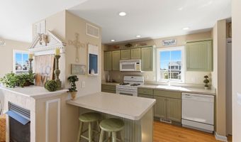502 Amber St A, Beach Haven, NJ 08008