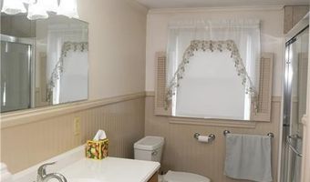 20 Bicentennial Way, North Providence, RI 02911