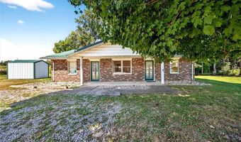 2082 W State Road 54, Bloomfield, IN 47424