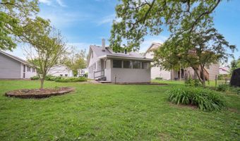 39431 N Oak Ave, Antioch, IL 60002