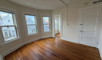 120 Rennell St, Bridgeport, CT 06604
