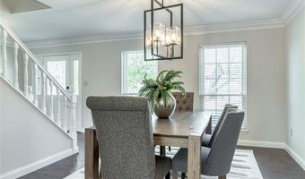 172 Log Hill Ln, Ballwin, MO 63011
