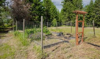 1588 Sunrise Rd, Bonners Ferry, ID 83805