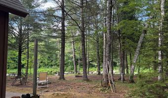 6 Maple Dr, Abbot, ME 04406