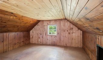 48 Waterman Lake Dr, Glocester, RI 02814