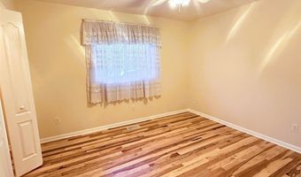 829 10th St NW, Arab, AL 35016