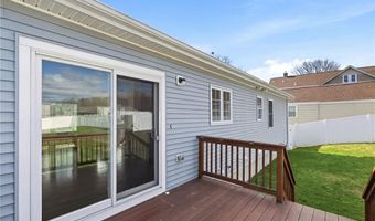 29 Calumet Ave, Johnston, RI 02919