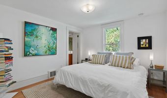 827 NW Delaware Ave, Bend, OR 97703