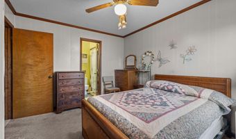 241 Moonlight Dr, Atlantic Beach, NC 28512
