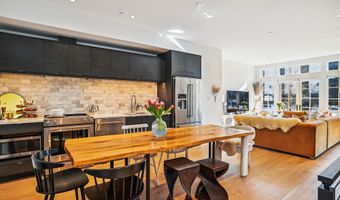 697 GIDDINGS Ave, Annapolis, MD 21401