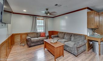 5925 Scotland Rd, Bentonia, MS 39040