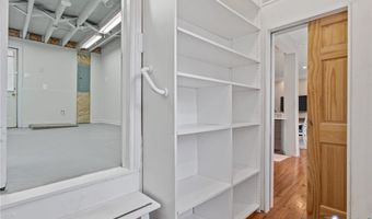 802 S Center St, Ashland, VA 23005