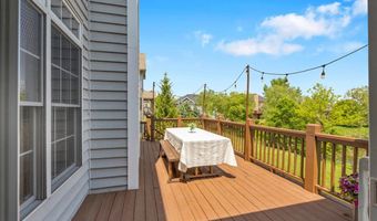 5 Covington Ct, Algonquin, IL 60102