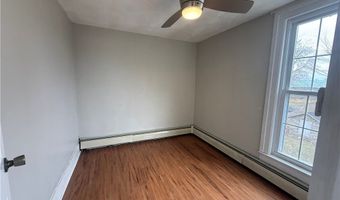 13123 Main Rd, Akron, NY 14001