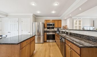 1181 N VAN DORN St, Alexandria, VA 22304