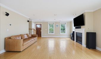 12 Honora Ln 12, Bourne, MA 02532