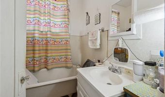 1713 8TH St, New Orleans, LA 70115