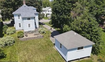 104 7th St, Bangor, ME 04401