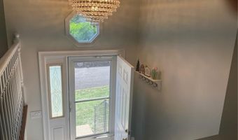 10 Hill St, North Providence, RI 02904