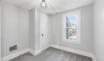 138 S Burgess Ave, Columbus, OH 43204