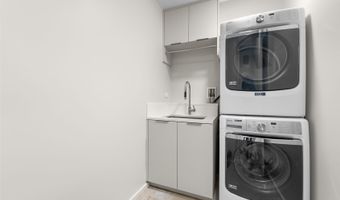 1388 Ala Moana Blvd 3401, Honolulu, HI 96814